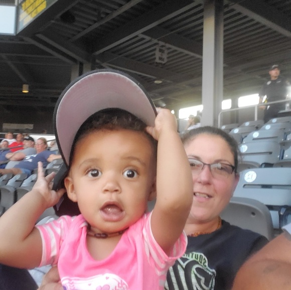 Meet your Posher, Dana - Picture 8 of 8